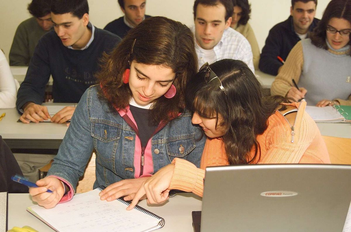 Universitários interessados em estudar fora do país terão auxílio para aprender inglês