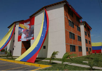 Governo venezuelano entrega moradia número 200 mil