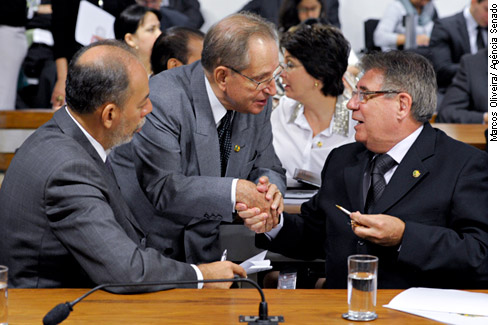 Presidente da CE defende royalties do Pré-sal para a Educação
