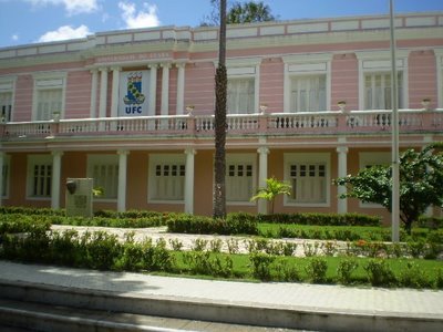 Mais sete vagas de professor substituto estão abertas em cursos de Fortaleza