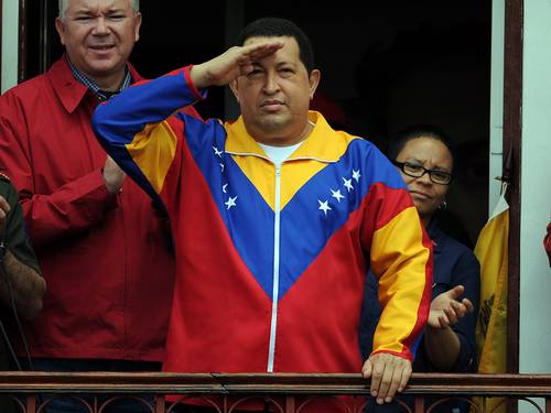 Em mensagem, Chávez pede aos venezuelanos que mantenham o espírito de combate