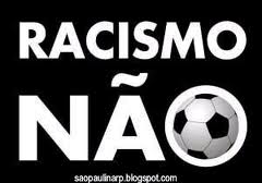 Governo prepara campanha em estádios para combater racismo