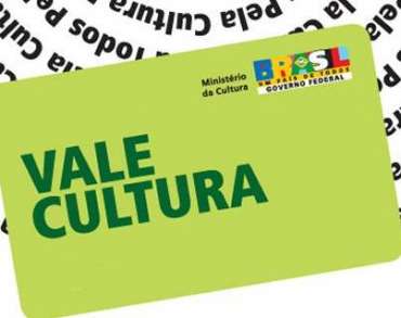 Minc calcula que vale-cultura irá injetar R$ 11 bi no mercado