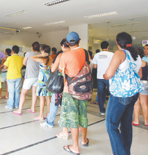Bancos terão que ofertar novos pacotes