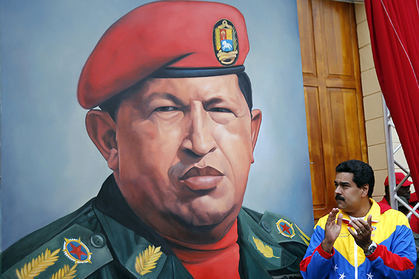 Movimentos brasileiros declaram apoio a Maduro na Venezuela