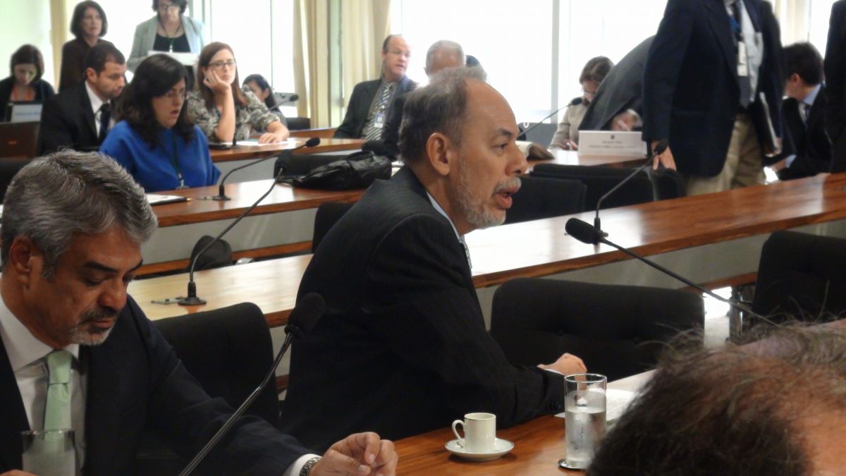 MP estrutura carreira de professores federais