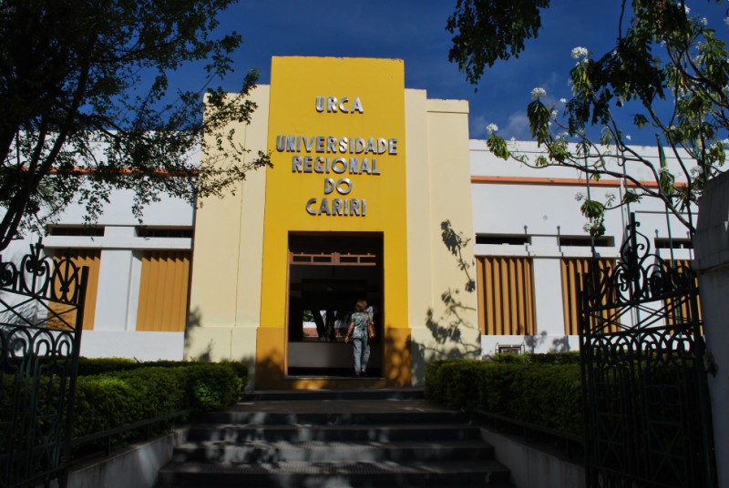 Urca abre 21 vagas para professores temporários a partir desta quarta-feira (29)