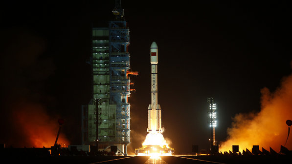 China enviará missão espacial tripulada em junho