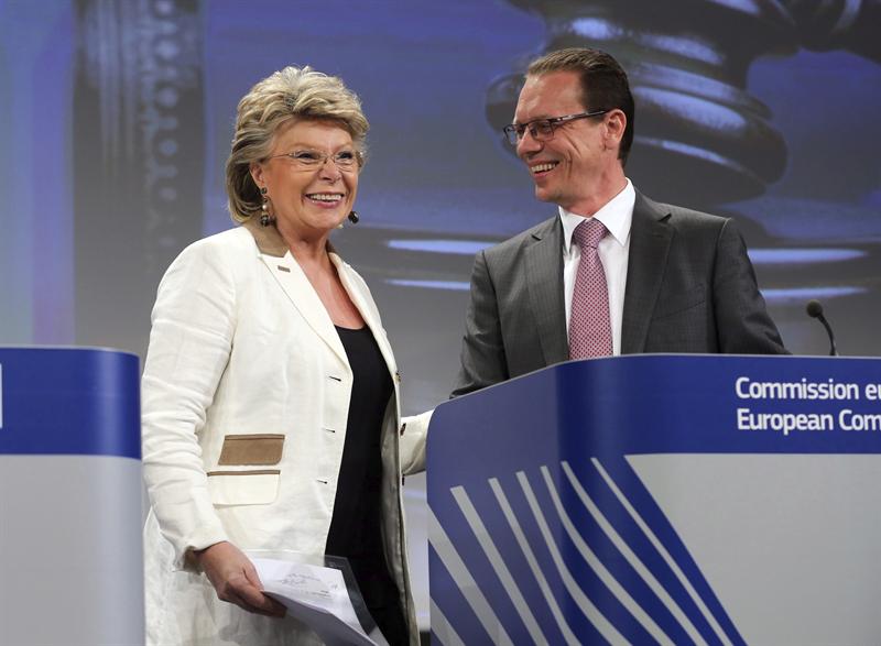 União Europeia vai revisar acordo de compartilhamento de dados com EUA