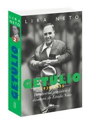 Inácio registra lançamento de biografia de Getúlio