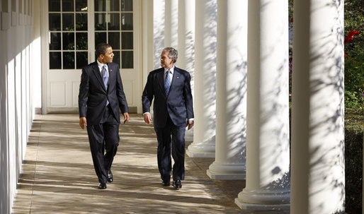 Obama quer garantir imunidade judicial a membros do governo Bush por crimes no Iraque