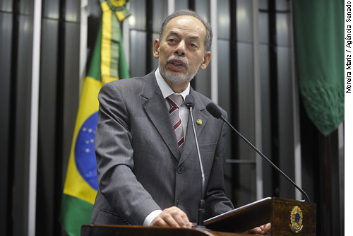 Inácio ressalta importância da profissão de educador