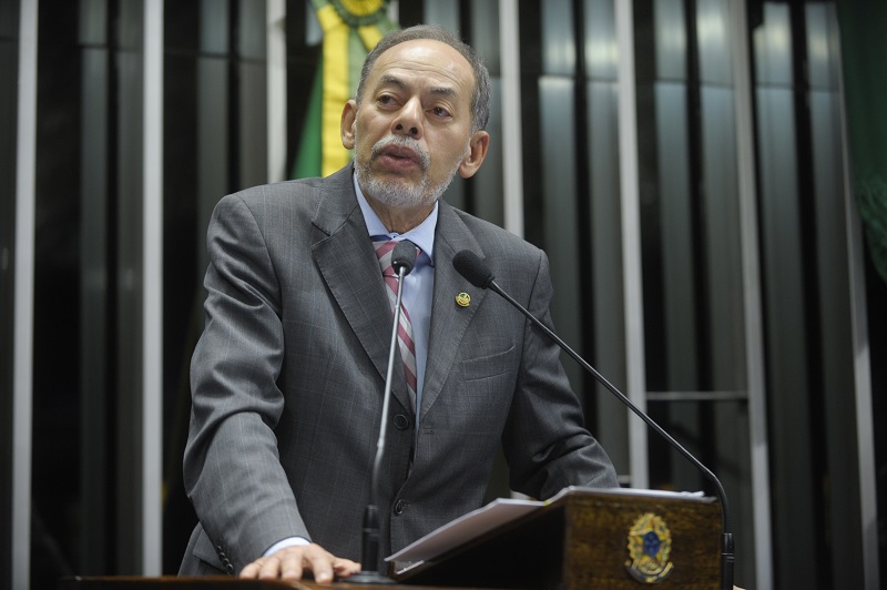 Inácio registra no Senado centenário de dona Rosa Ferreira de Morais