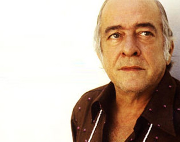 Congresso homenageia obra de Vinícius de Moraes