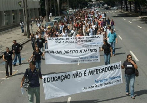 Contee promove mobilização pela valorização do professor
