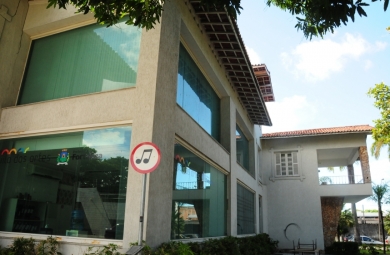 Vila das Artes realiza oficina “A Fotografia Performática”