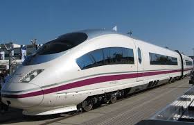 Primeiro trem de alta velocidade Barcelona-Paris previsto para 15 de dezembro