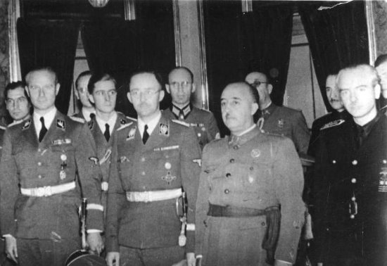 Espanha vai investigar torturadores procurados pela Argentina