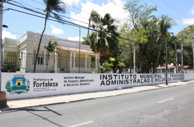 Inscrições para o Centro de Línguas do IMPARH prosseguem até 22 de dezembro