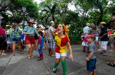 Carnaval terá bailinho para a criançada no Mercado dos Pinhões e Passeio Público