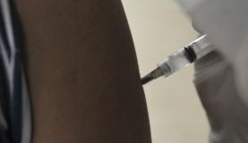 Vacina contra HIV deve ser testada em humanos no prazo de 3 anos