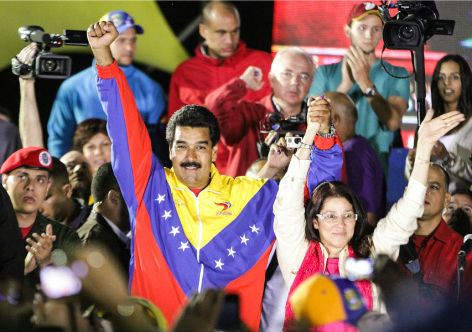 União da Juventude Socialista declara apoio a Maduro