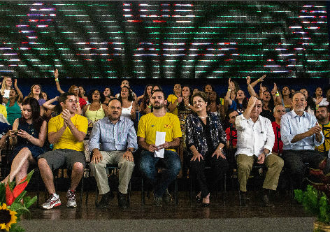 Dilma participa de Congresso da UJS e anuncia reforma política