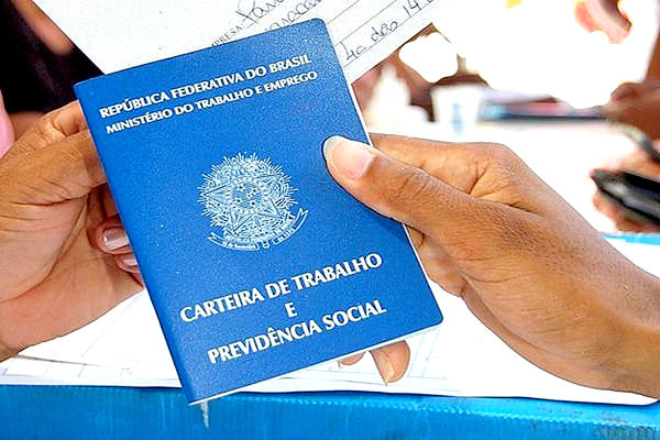 Termina hoje o prazo para saque do abono salarial no valor de R$ 724