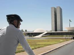 Inácio propõe Espaço do Ciclista no Senado