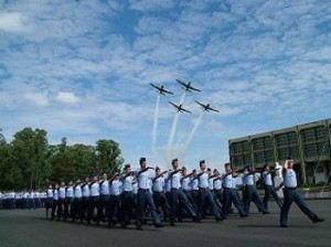 Aeronáutica abre concursos para 84 vagas