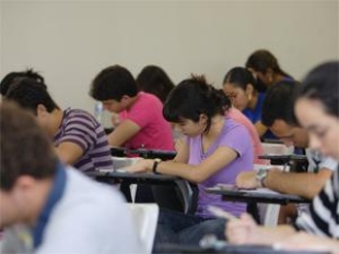 Inscrições para seleção das Casas de Cultura Estrangeira começam no sábado (5)